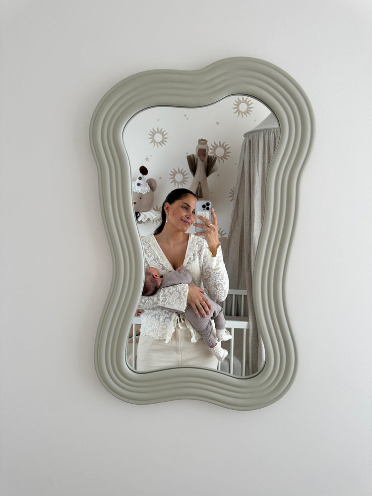 Influencer Kae Sutherland