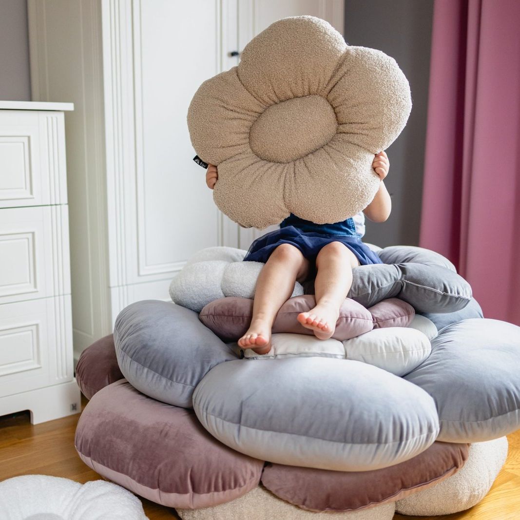 Large boucle flower cushion 'Flower' beige