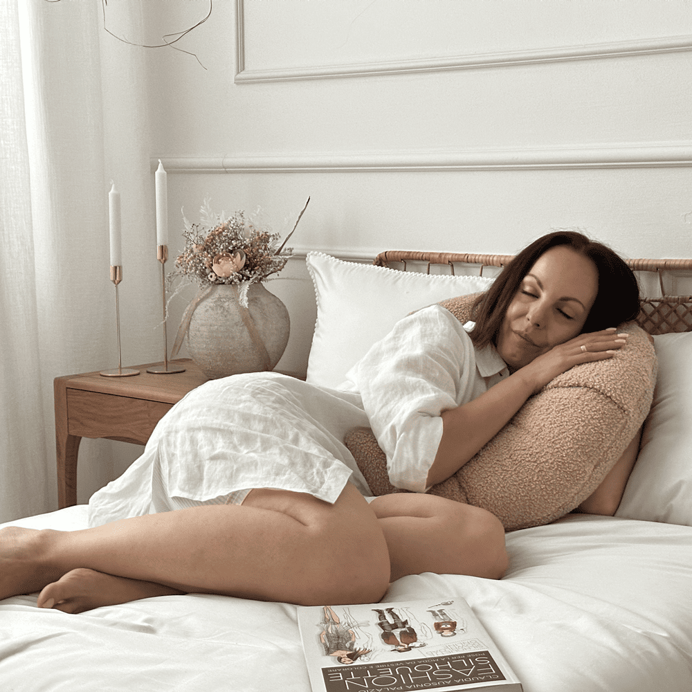 Nursing Pillow Croissant 'Boho Boucle'-Chocolate