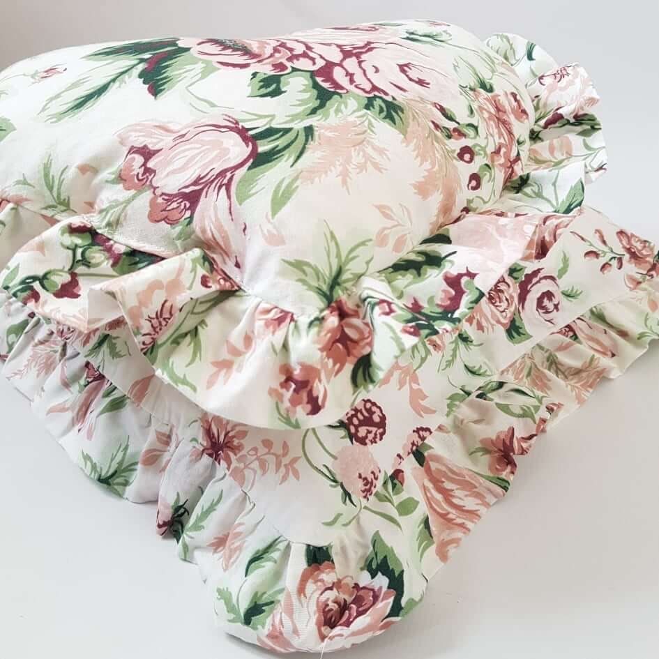 Powder Roses bedding set