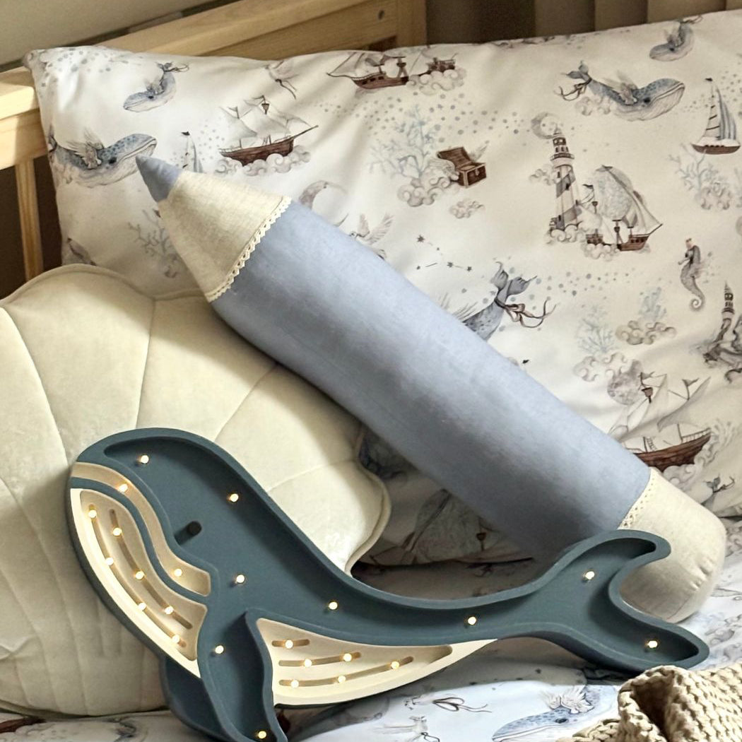 Decoratiekussen linnen potlood met naam - Blue