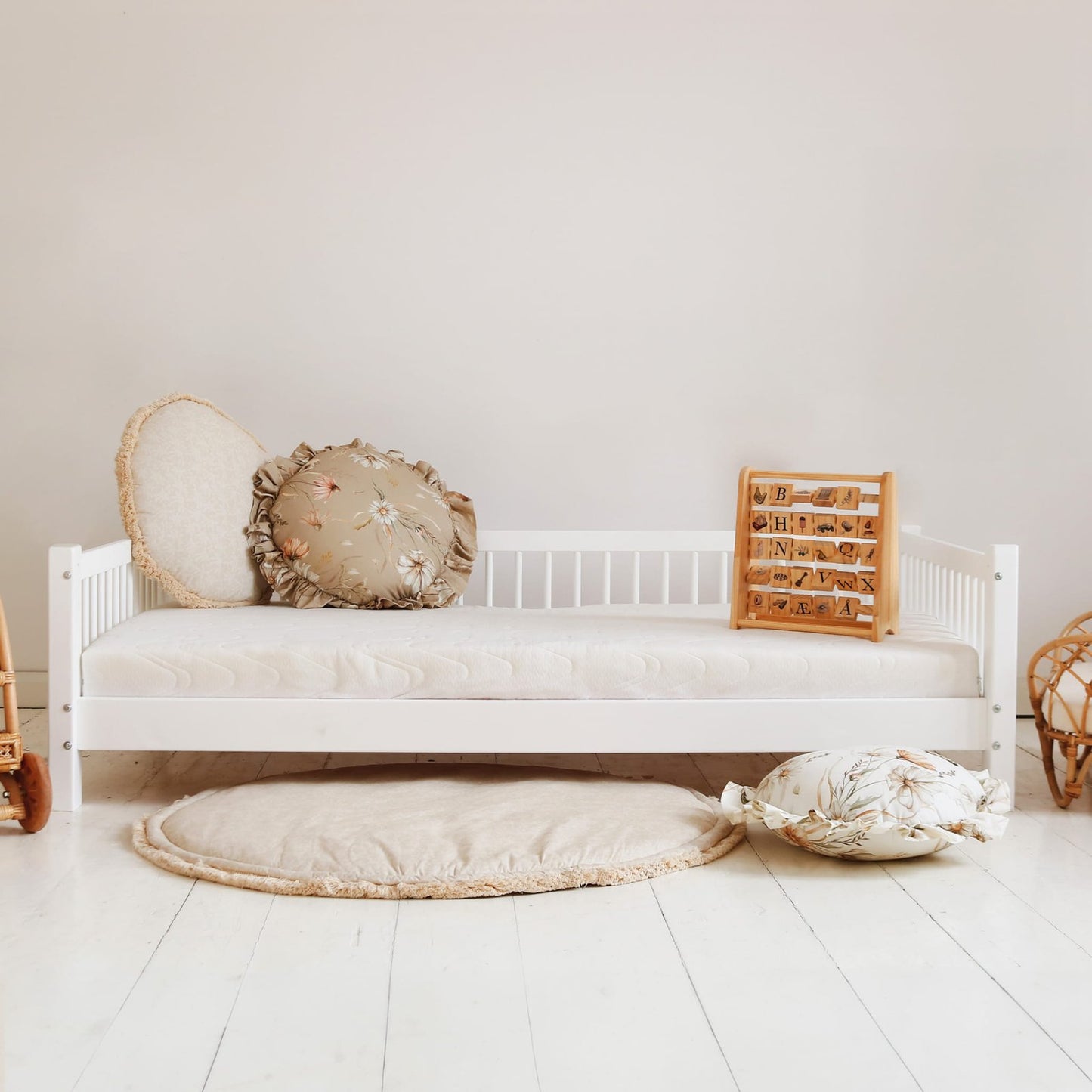 Fast delivery-Bed 'Biale Basic ' 90/190cm