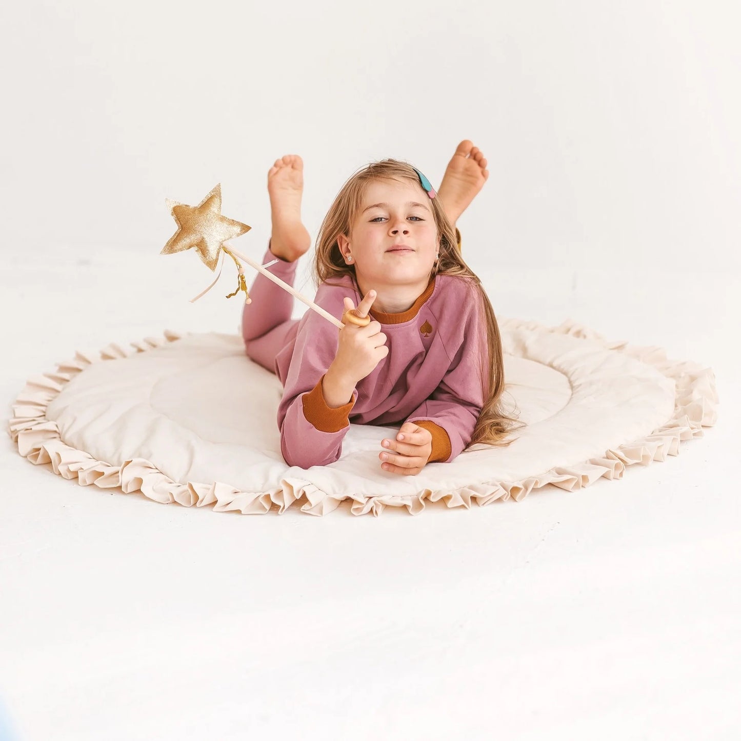 Tapis de jeu à volants écru