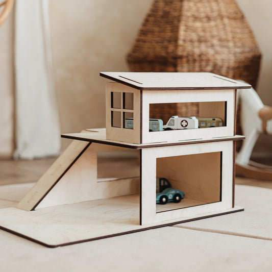Small Wooden Garage (2 levels)