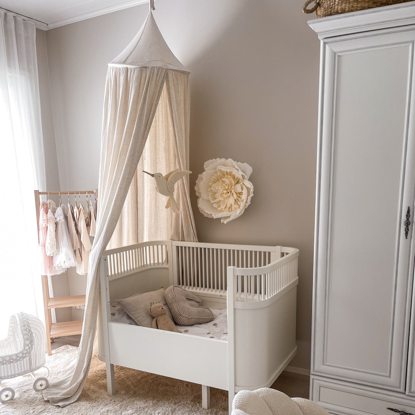 Luminous Petal wall lamp - White