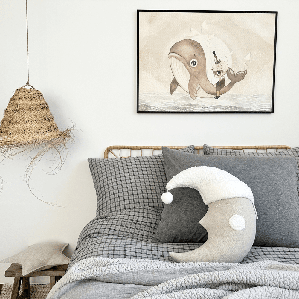 Sierkussen , Sleeping Moon- Natural Linen