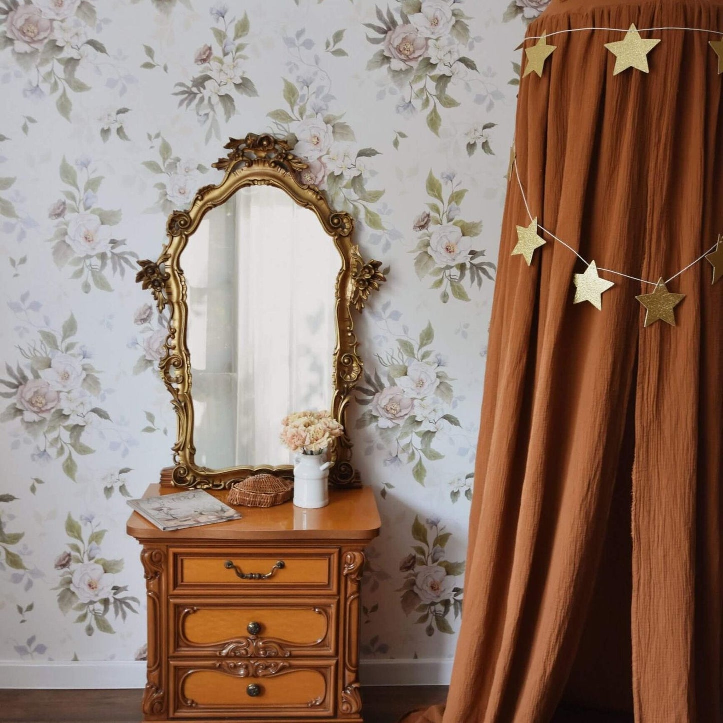 Romantic Wit- Peonies - Behang