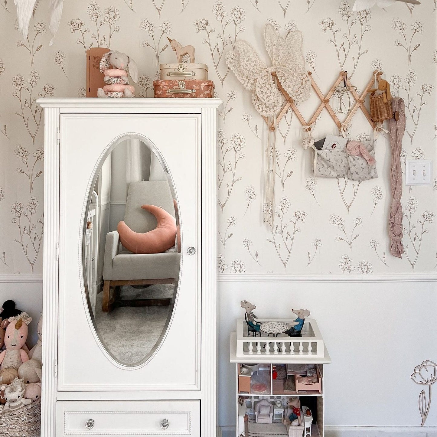 Vlinder Hanger met muisje Powder Pink & White
