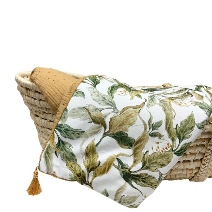 Babydeken 100 x 78 cm met kwastjes- Amazonia