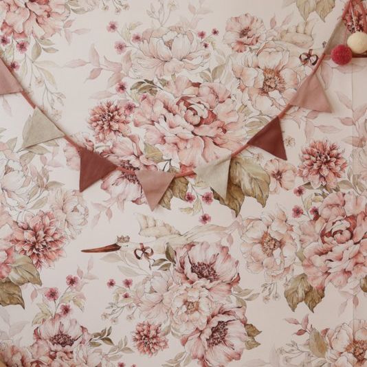 "Dreamy Pink & Pompoms " Garland