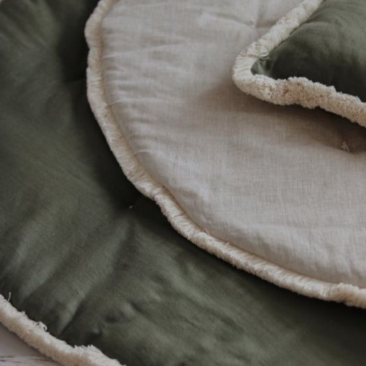 " Cozy & Soft" (speel)kleed Green & Beige - Unisex
