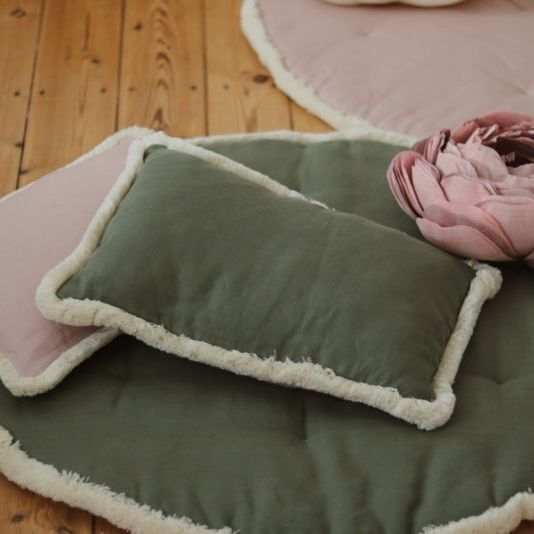 " Cozy & Soft" Sierkussen Green & Beige - Tweezijdig - Unisex