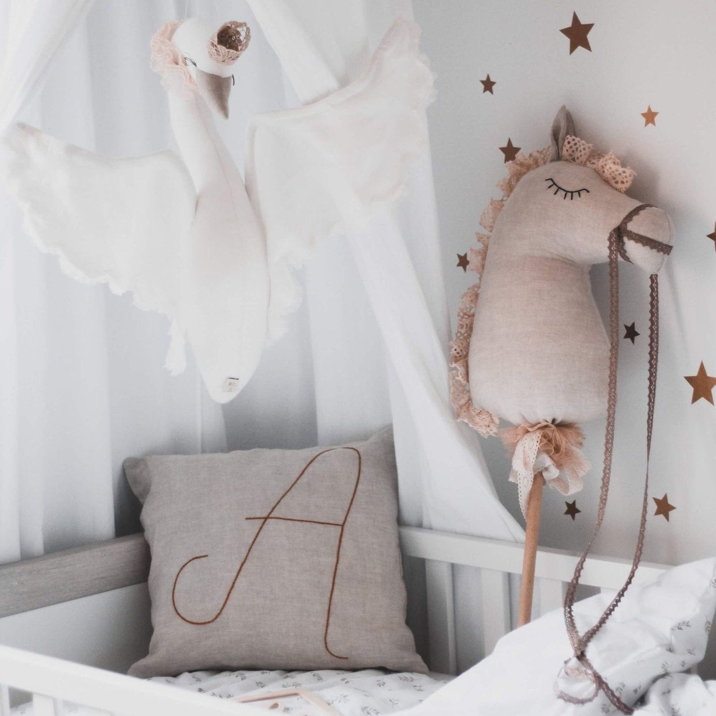 Poster-Beige "Swan"