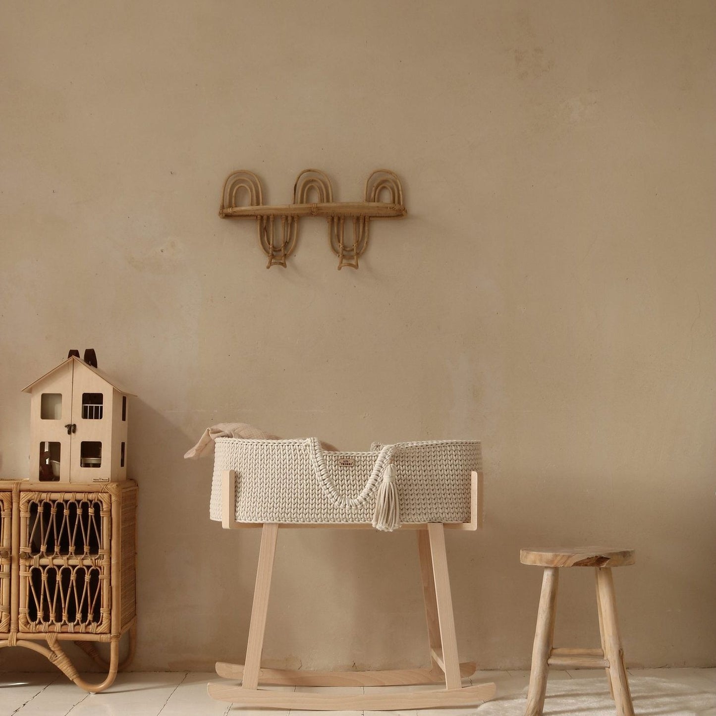 Moses cradle on stand