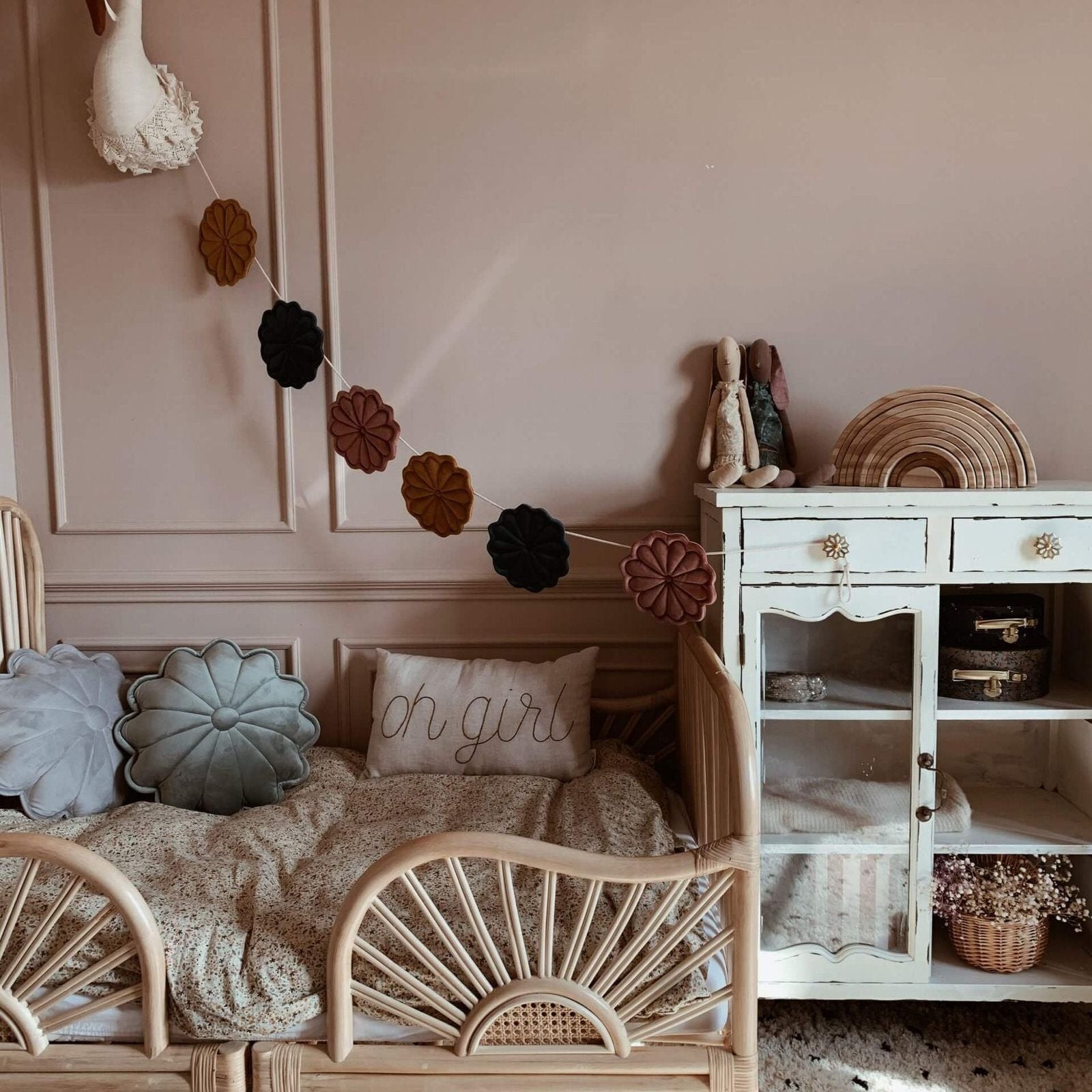 Bloemetjes slinger kinderkamer