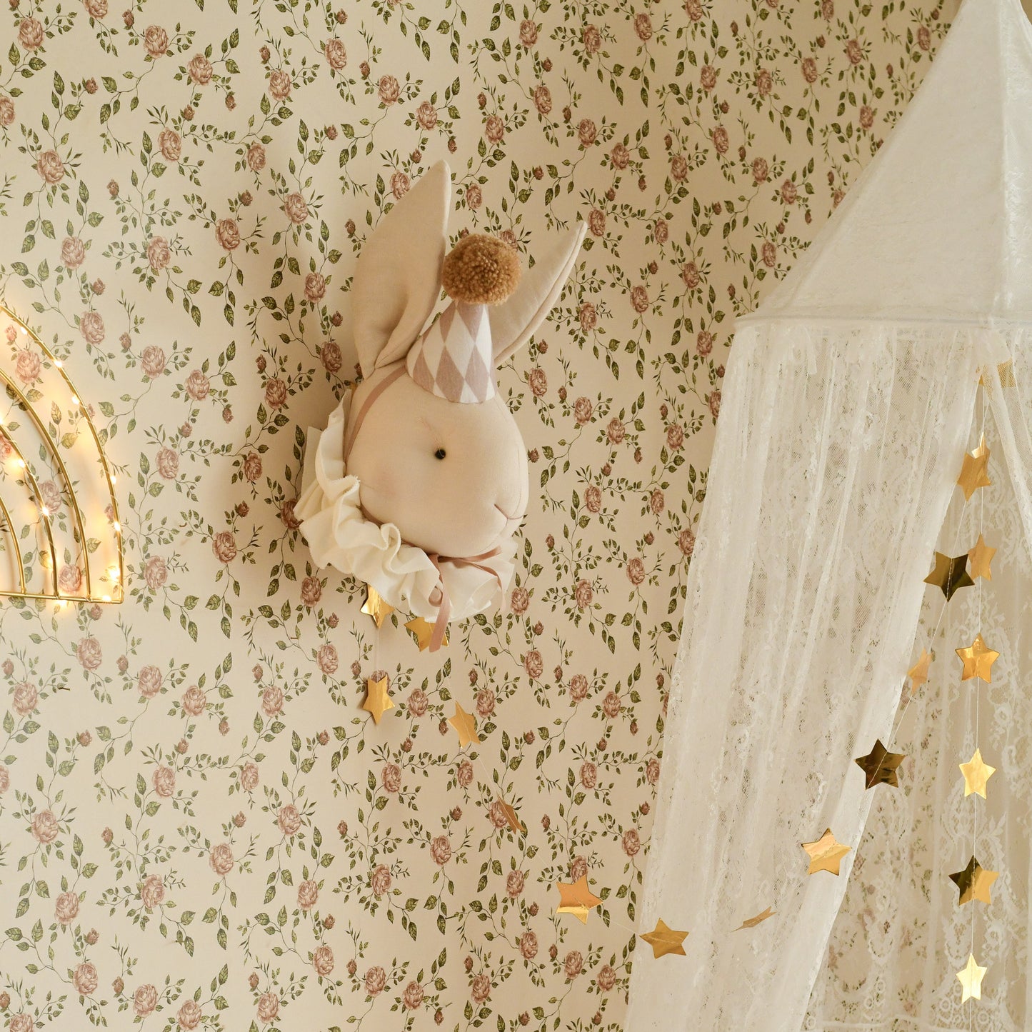 Konijn-Light beige- Diamond cap
