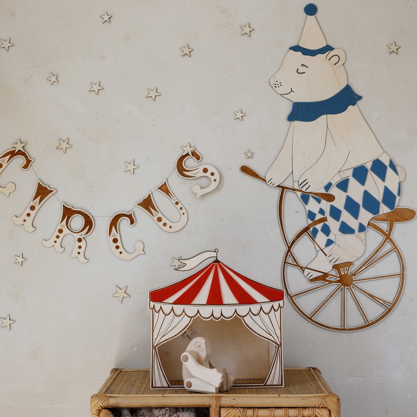 Circus Dreams Theater - Retro Red