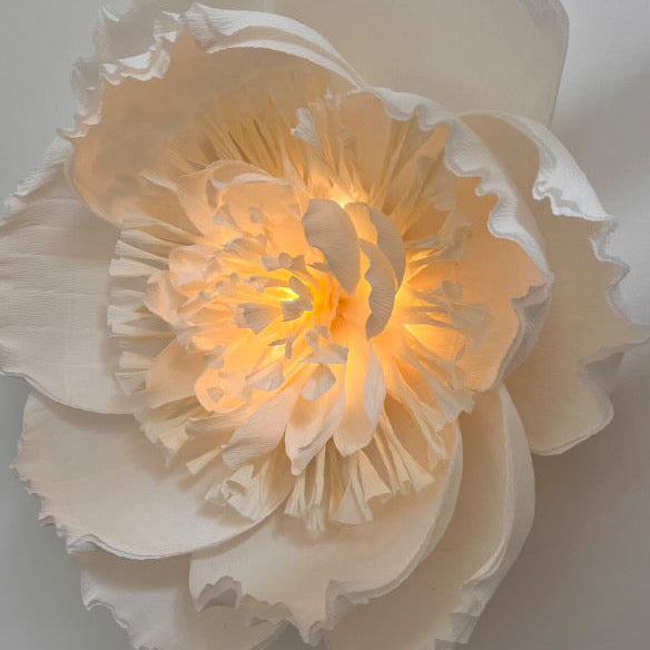 Luminous Petal wall lamp - White