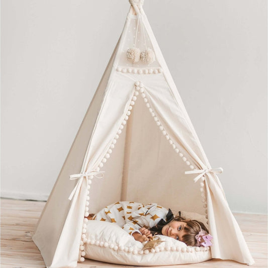 Boho Tipi -PomPom