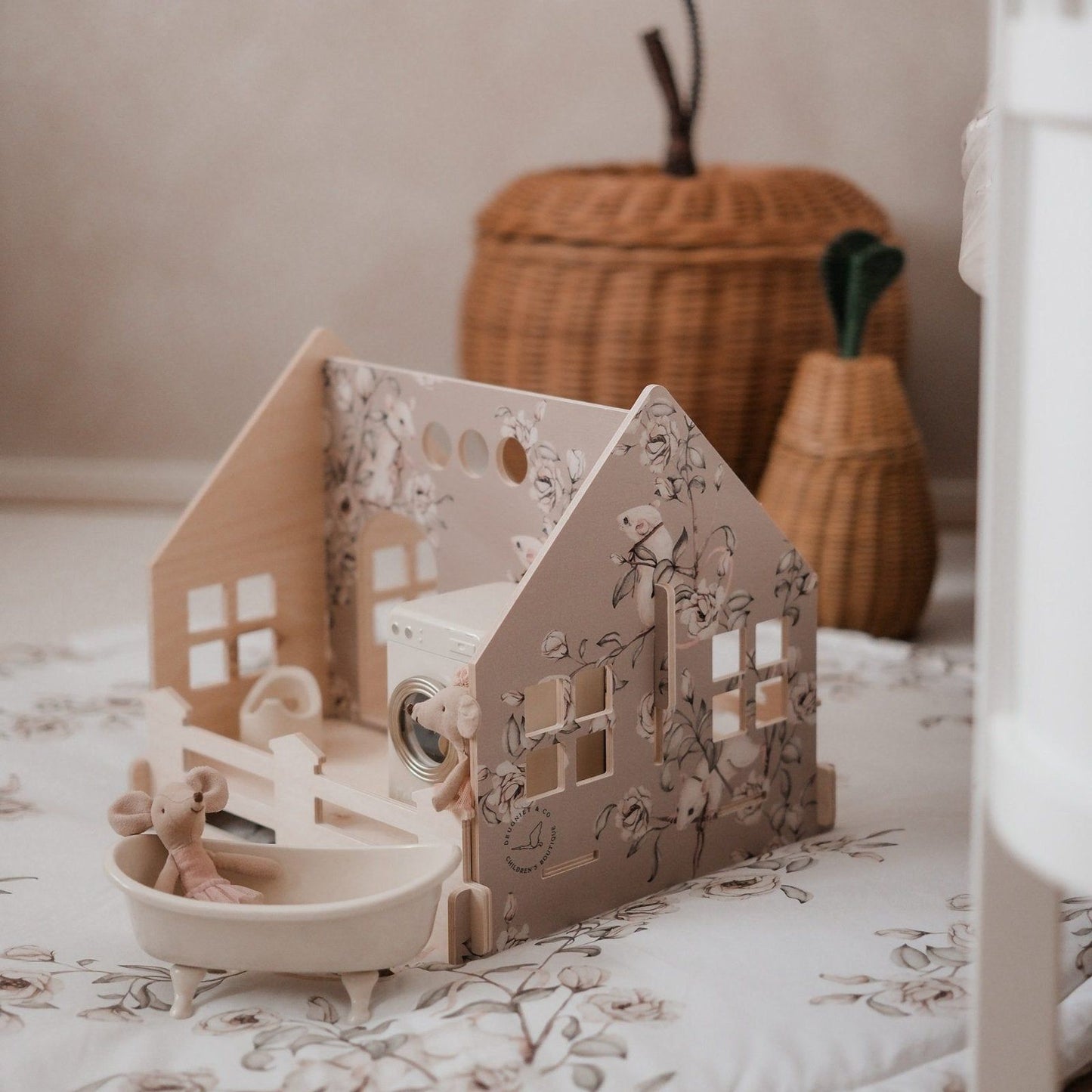 Basic Houten poppenhuis  " Floral Mice" Taupe