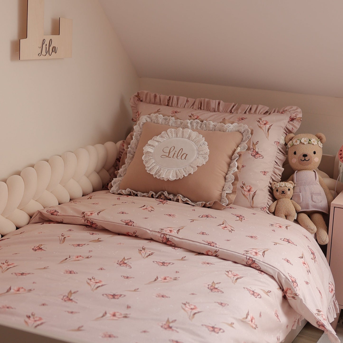 Belle Rêve Decorative Pillow