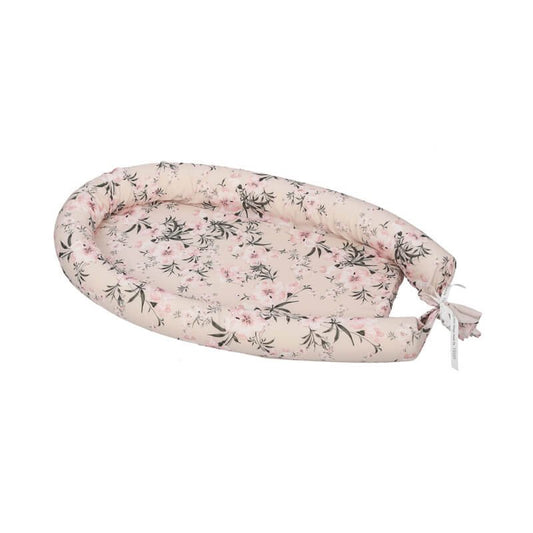 Nid de bébé - Fleurs sur fond beige