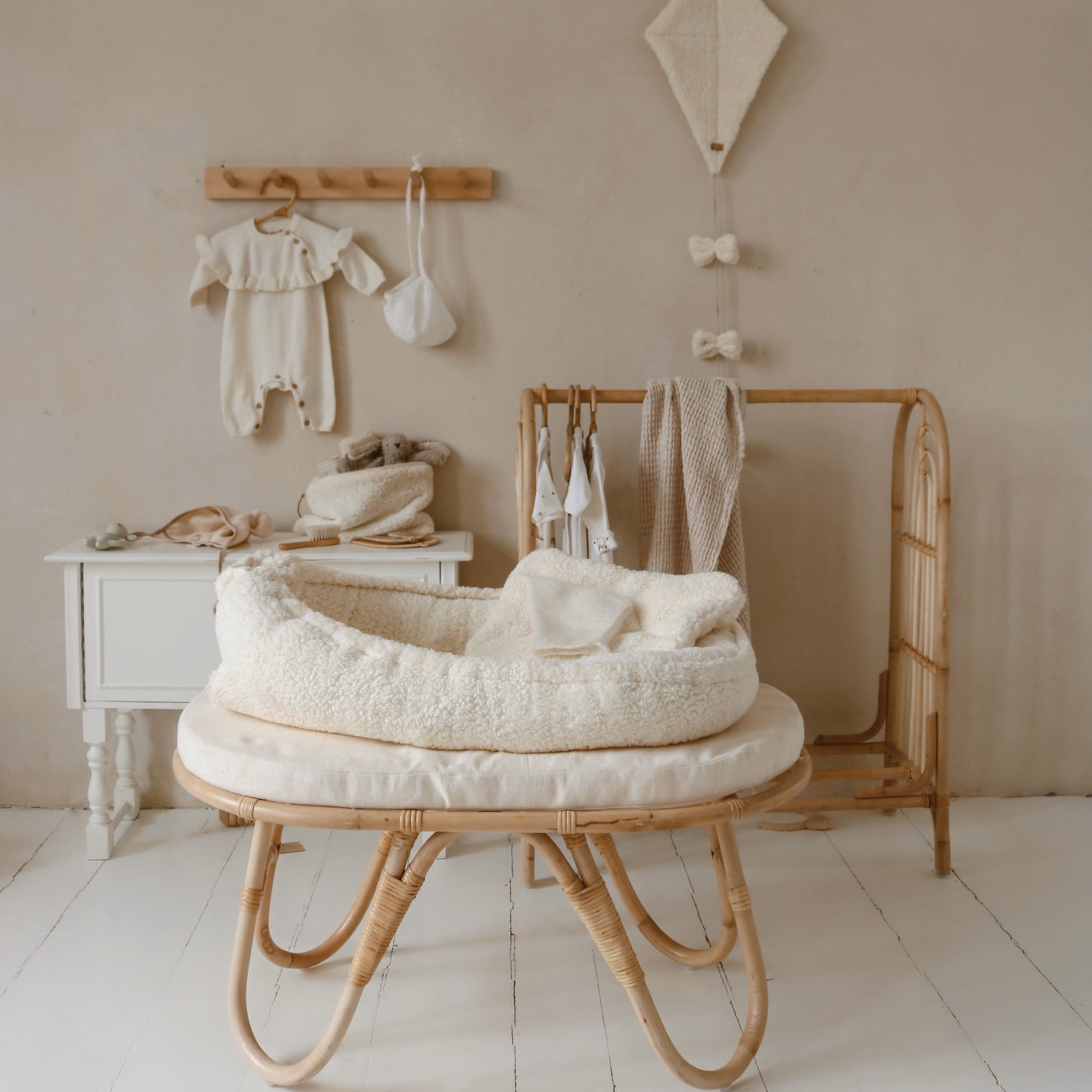 Babynest All teddy Cream