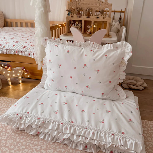 Ruffled Bedding Retro Butterflies