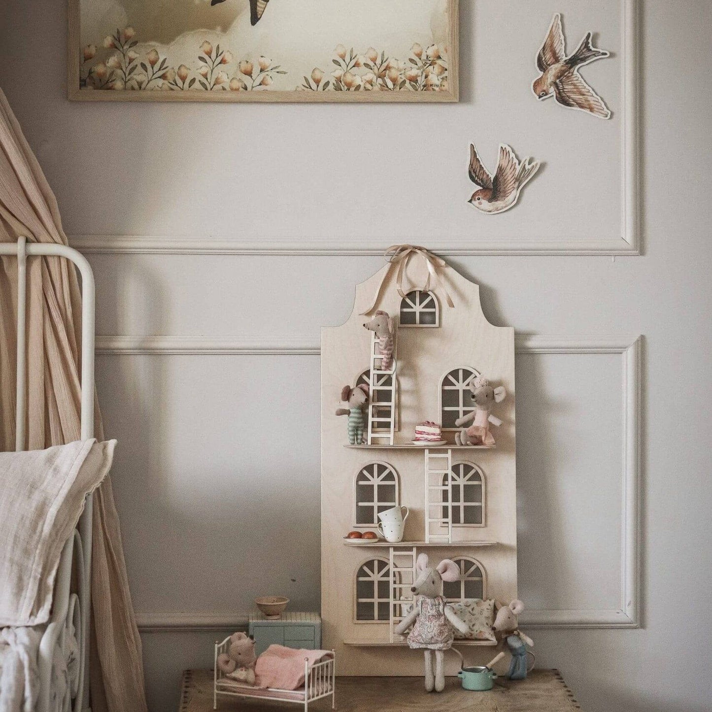Camille wall doll house