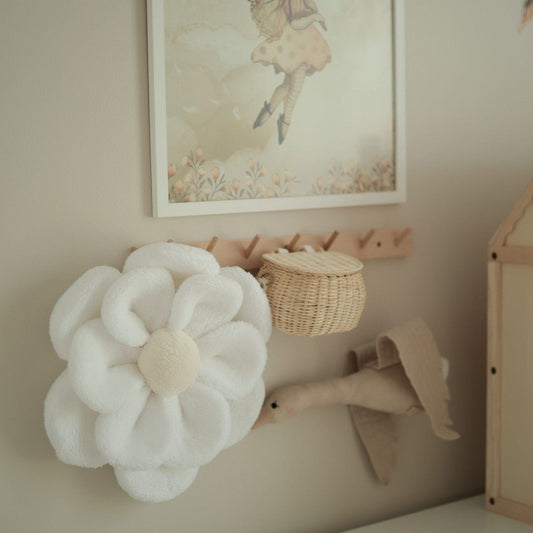 Sierkussen Teddy Flower' White & light beige
