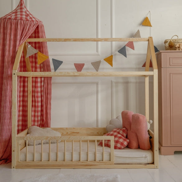 Montessori House Bed 90 × 200 cm