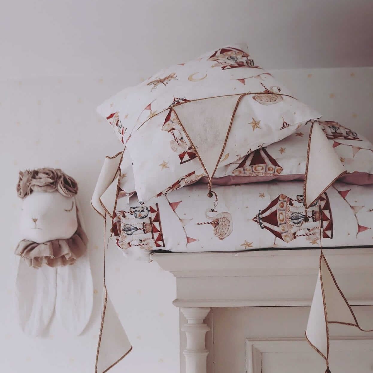 Carousel  - quilt met kussen