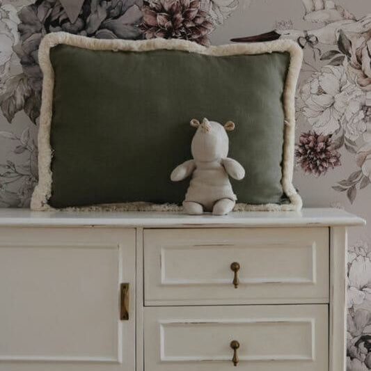" Cozy & Soft" Sierkussen Green & Beige - Tweezijdig - Unisex