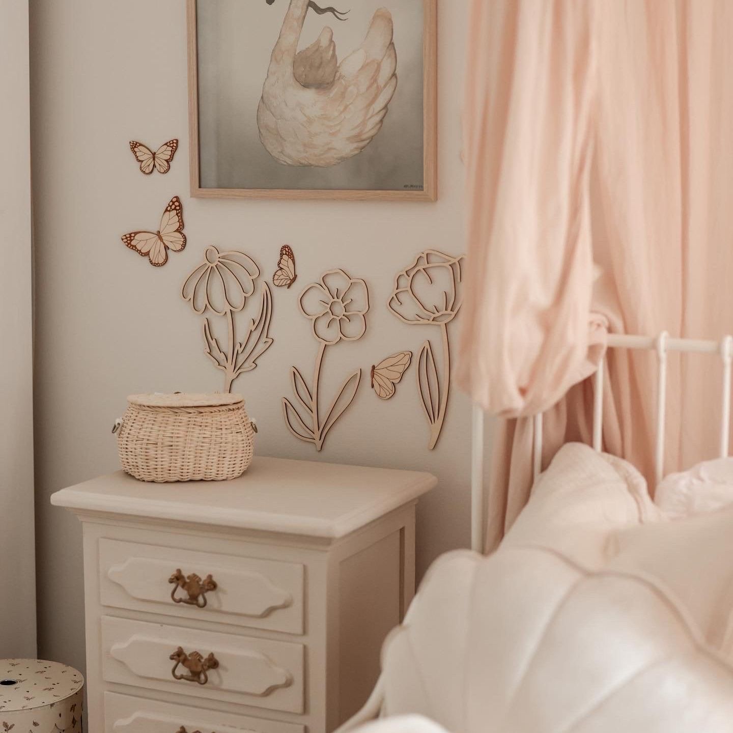 Wooden wall set 'Flowers &amp; Butterflies'